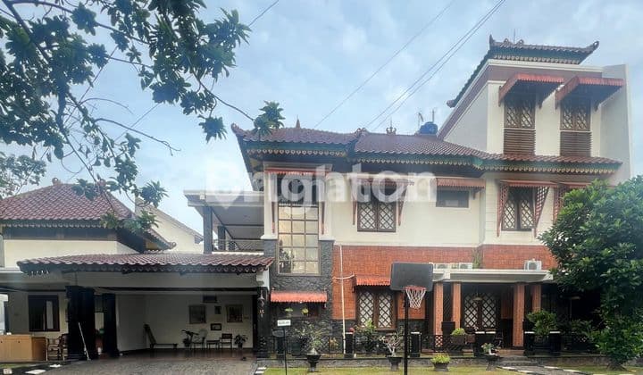 RUMAH ASRI PESONA KHAYANGAN