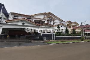 HUNIAN LUAS DI BOULEVARD PESONA KHAYANGAN