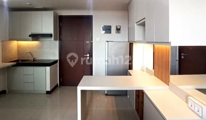 Sky Terrace Apartment 1 BR Semi Furnished Nice. 0007 MAR