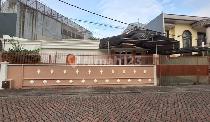 Rumah siap huni kondisi bagus rapih di Duta Garden, 0001 Chrwid