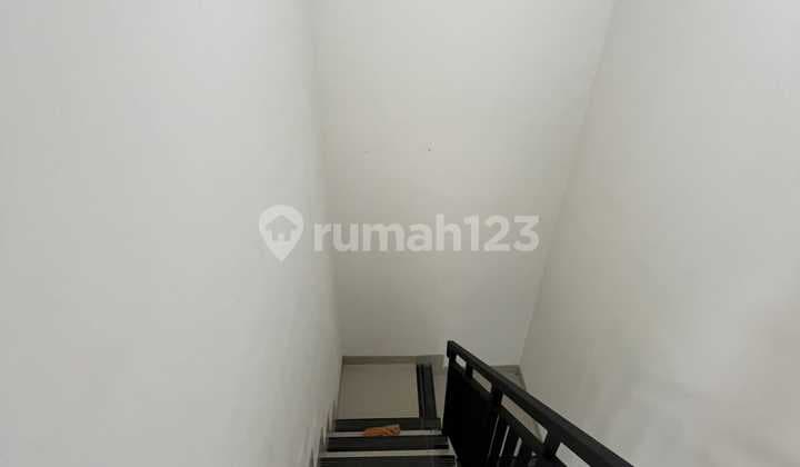 House for sale in Rawa Buaya, West Jakarta