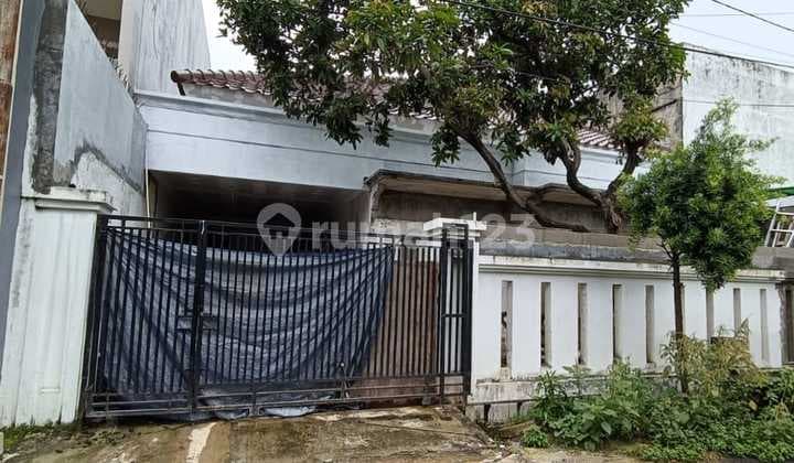 DIJUAL RUMAH HITUNG TANAH - KOMPLEK KEMANGGISAN UTAMA