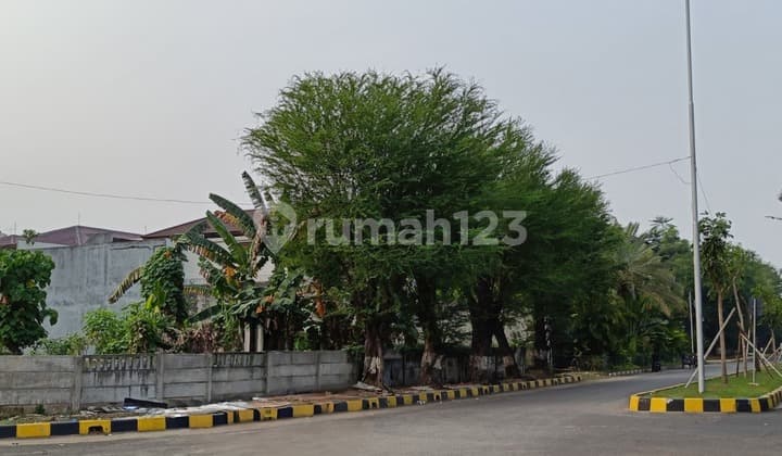 Dijual Tanah Kavling Hunian Siap Bangun di Main Bullevard Taman Kebon Jeruk Intercon