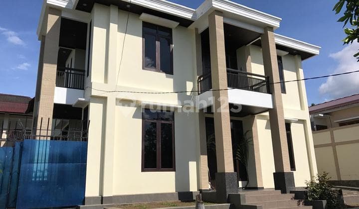 Rumah Semi Villa View Laut