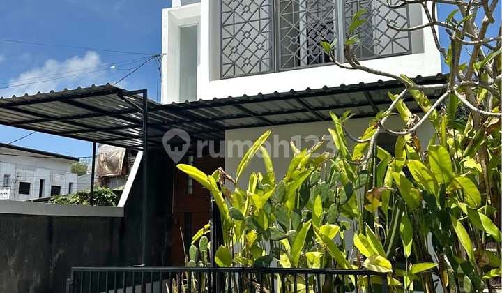 Di Jual Rumah 2 Lantai Minimalis Modern dan Siap Huni Lokasi Jl Pura Batu Pegeh Ungasan