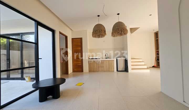 Brand New Modern Mediteranian Villa in Semer Near Umalas Kerobokan Bali