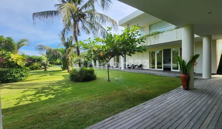 ForSale! BEACHFRONT VILLA in KETEWEL, Gianyar, Bali