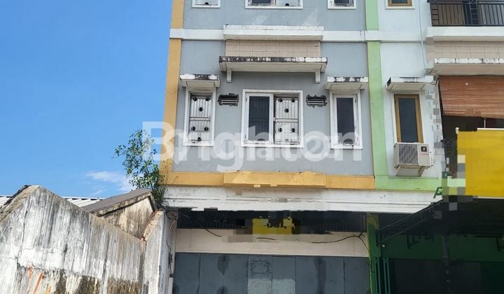 Ruko bagus 3 Lantai Alaudin