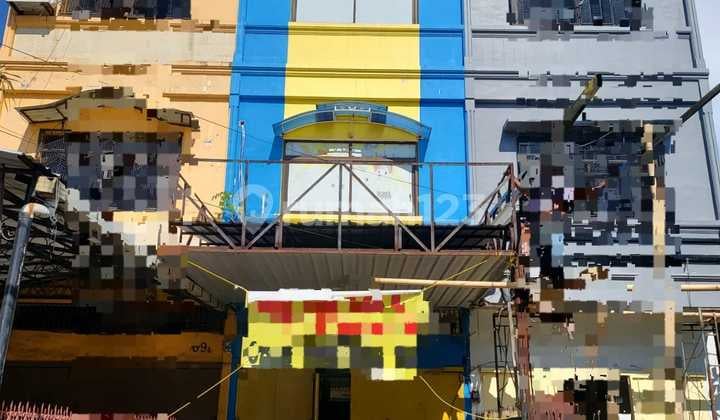 Ruko 3 Lantai Di.opu Daeng Risadju
