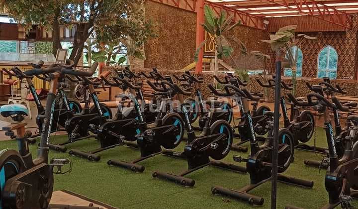 F O R S A L E 4.5-Story House and Building on Raya Manyar, near Ngagel Jaya Selatan, Nginden, Barata J style, Bratang, East Surabaya