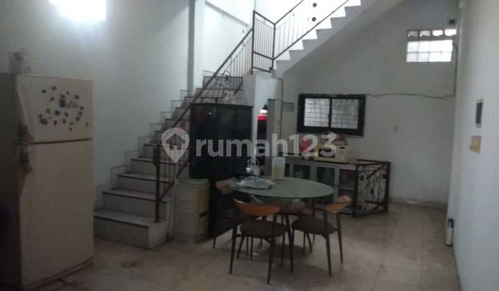 DiJual Ruko strategis di Tidar, Tengah Kota Surabaya