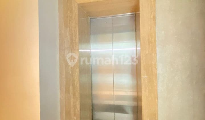 For Rent 3 BR Apartment The Peak Sudirman Good Condition And Fully Furnished