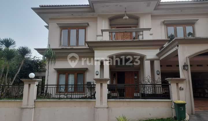 Luxury Ready-to-Occupy House in the Elite Housing of Upper Semarang