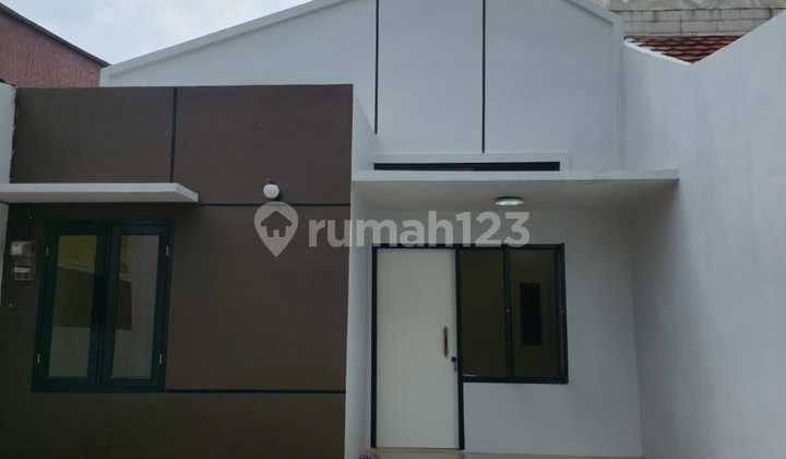 Rumah Nyaman Modern Minimalis Dekat Pesona Khayangan Depok