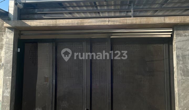 Rumah di Jalan Asia Baru Duri Kepa