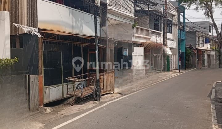 House on Jl. Rawasari Timur, Cempaka Putih, Central Jakarta