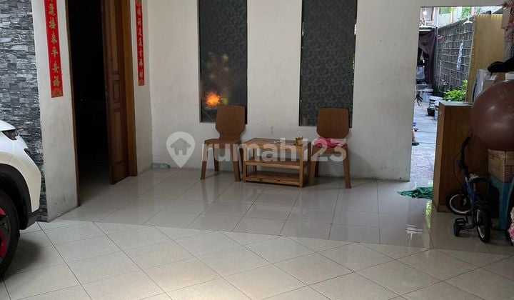 Rumah di Jl. Kerajinan, Tamansari Kota Jakarta Barat