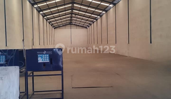 Dijual Gudang Strategis Lokasi Kamal Muara, Penjaringan