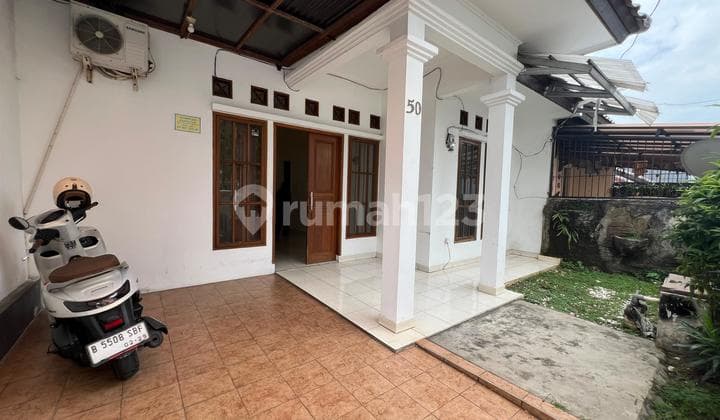 Disewakan Rumah Dipejaten bisa untuk Kantor