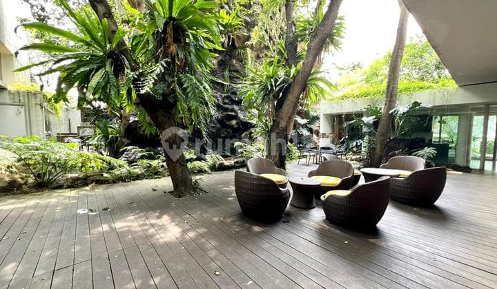 Di Jual Rumah Bagus Seperti Di Villa ,suasana Asri Banyak Pepohonan