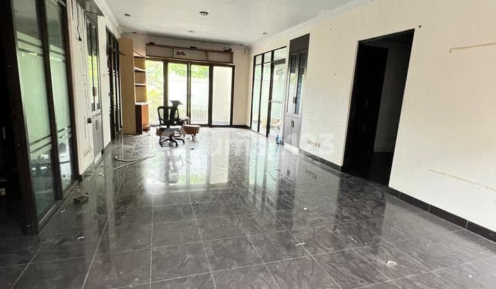 Disewakan Rumah di Pancoran bisa untuk Kantor.bisa Juga Buat Mbg