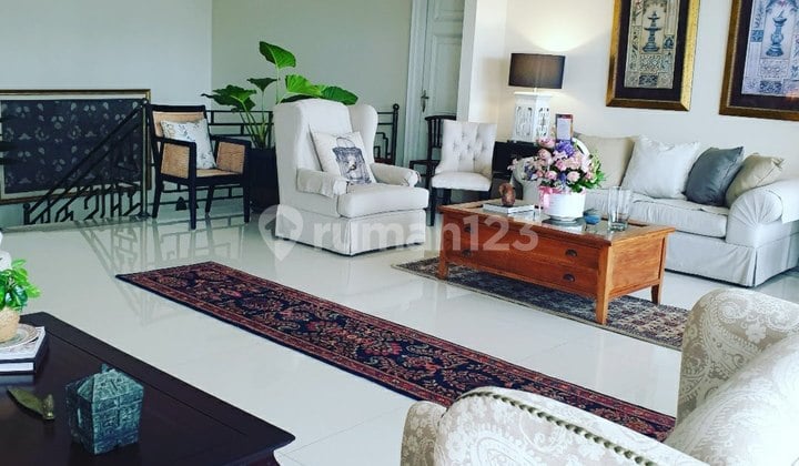 Di Jual Cepat Rumah di Lebak Bulus Furnish Ada Kolang Renang