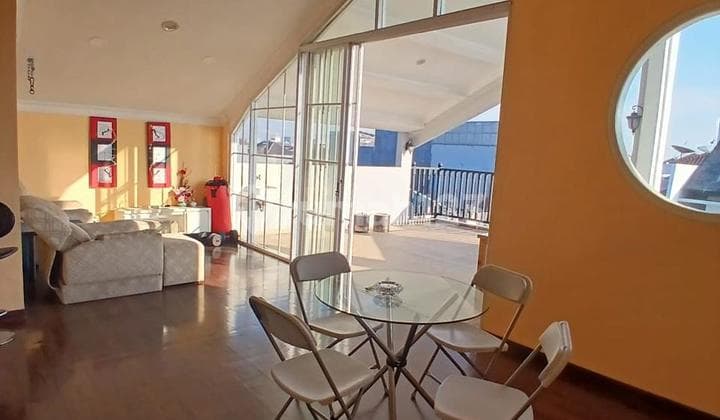 Rumah Hoek Pik 1 Grisenda LT 290M2 Semi Furnished Rapih
