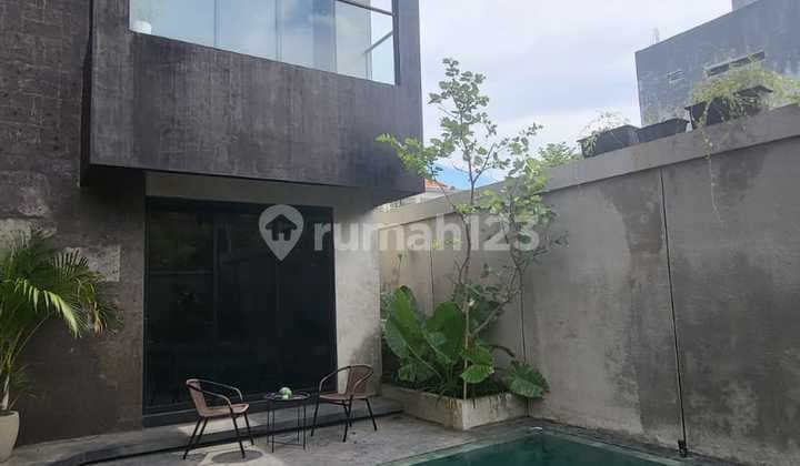 FOR RENT BRAND NEW INDUSTRIAL VILLA LOCATED AT FAMOUS UMALAS BALI