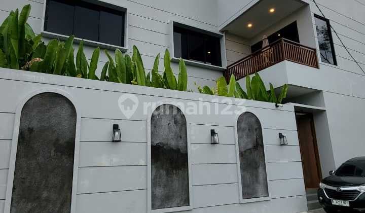 Elite Villa Comfortably and Quietly Located in Jimbaran Bali.