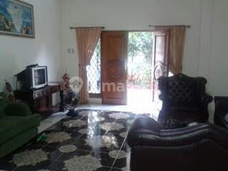 Quick Sale: Strategically Located Boarding House in Bungur Senen, Central Jakarta