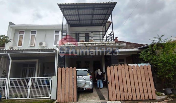 Dijual Rumah 2 Lantai Kawasan Pbi Araya Lokasi Strategis Semi Furnished. Dekat Sekolah Unggulan, Rumah Sakit, Bandara
