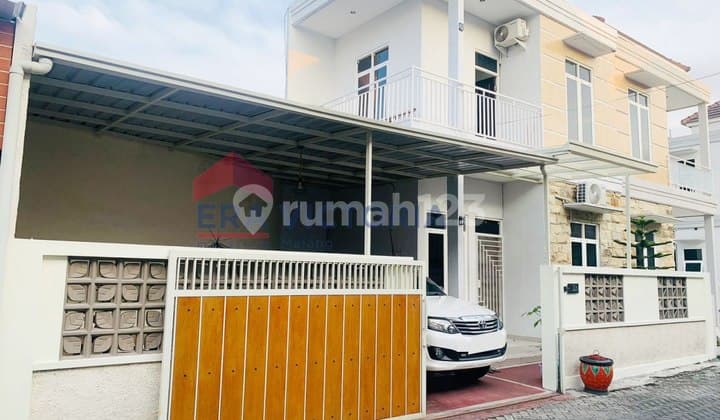 Dijual Rumah Tasikmadu Semi Furnished (kitchen Set & Ac). Dalam Perumahan, One Gate System. Dekat Sdn Tasikmadu 2, Kuliner Sudimoro, Kelurahan Tasikmadu