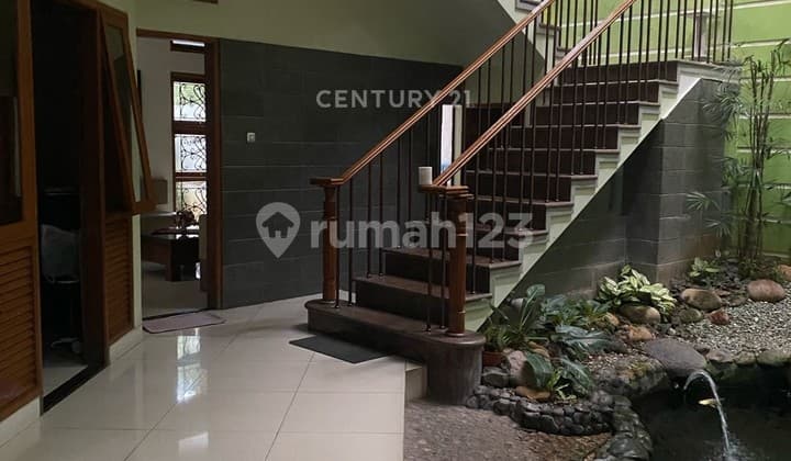 Dijual Rumah Asri Di Daerah Setraduta Bandung