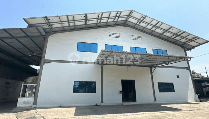 Sold Quickly and Cheaply - Warehouse at Jl Benda Raya, Kel Kamal, Kec Kalideres, West Jakarta