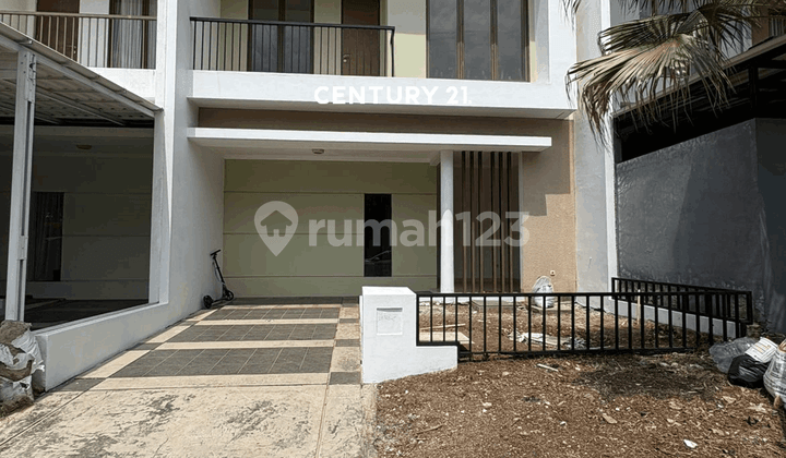 Ready-to-occupy Two-Story House in Serpong AZ 18138