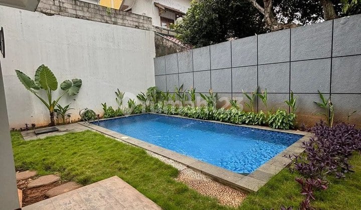 Rumah American Classic Siap Huni di Puri Cinere