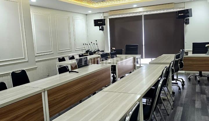 Dijual Ruko 3.5 Lantai Di Pondok Indah,dekat Pim