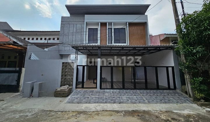 Rumah Baru Luas 120 di Mega Cinere Dekat Tol Brigif