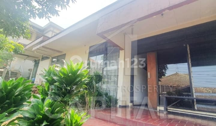 Residential Home in a Quiet and Comfortable Environment at Sukaresmi Valley