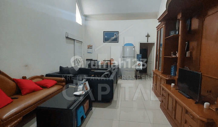 Rumah Tinggal Terawat Nyaman di Komplek Taman Mutiara Cimahi Tengah