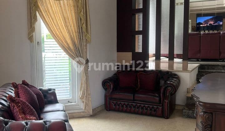 Rumah Villa Taman Telaga, Citraland Classic Modern Split Level 2,5 Lantai Area Komersial