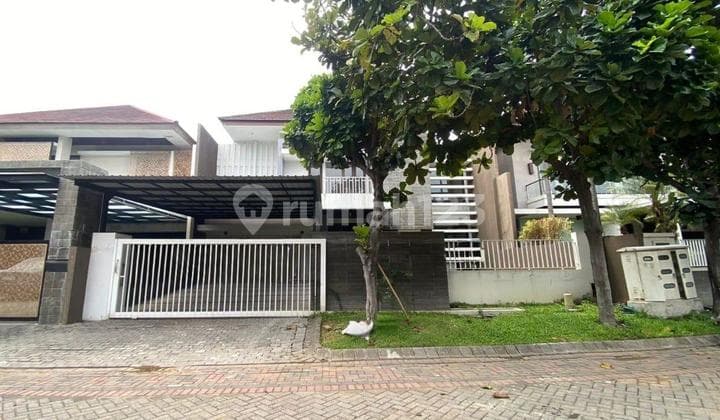 Spacious, Empty Condition House in Graha Famili, Block V