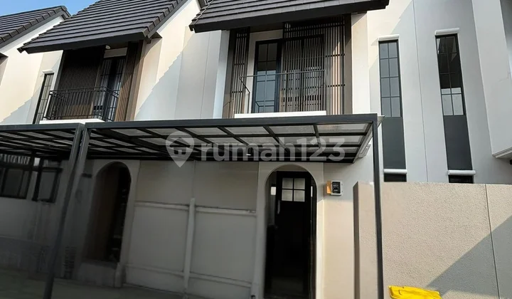 Disewakan Rumah Semi Furnished di Gunung Anyar Surabaya Timur