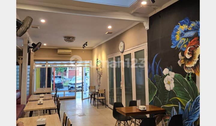 Rumah Usaha untuk Office,Resto,Cafe