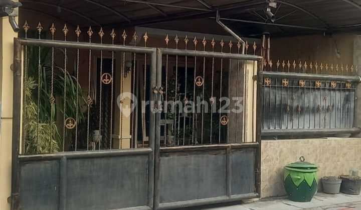 Disewakan Rumah Wiguna Selatan Gunung Anyar Siap Huni