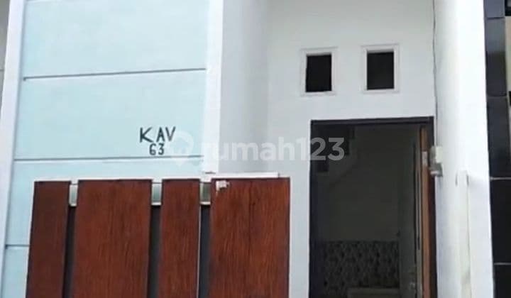For Sale 2-Story Setro Kenjeran House, Cheap and Cheerful
