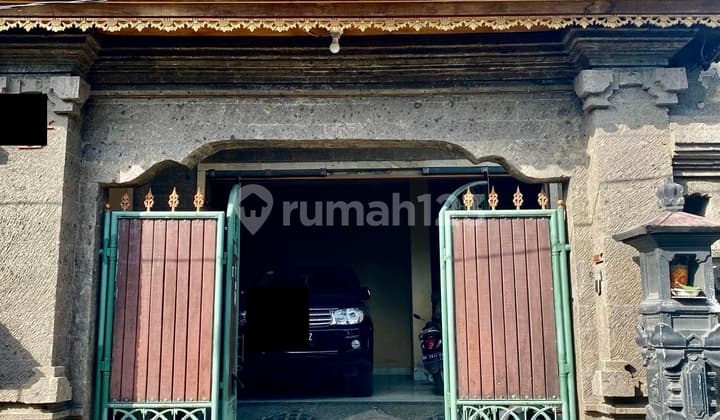Dijual Cepat Rumah Daerah Denpasar Utara, Padang Sambian F223