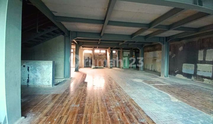 Commercial Space di Senopati Premium Location Banget