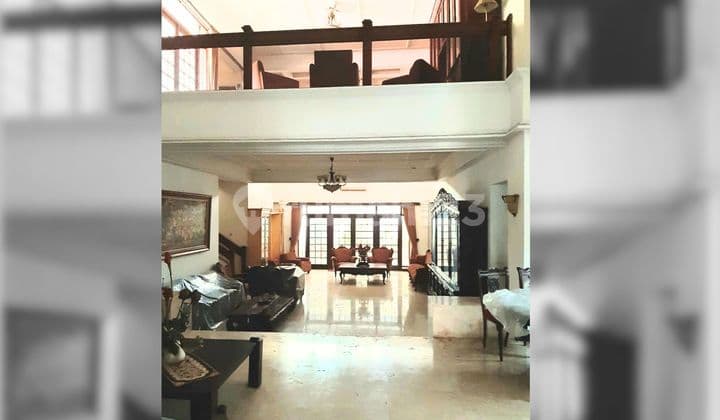 Rumah Lama Terawat Di Lokasi Nyaman Dan Elite Menteng Jakpus