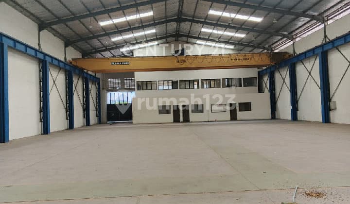 Pabrik dengan Terpasang Crane 20Tl Ton Lipp Cikarang
